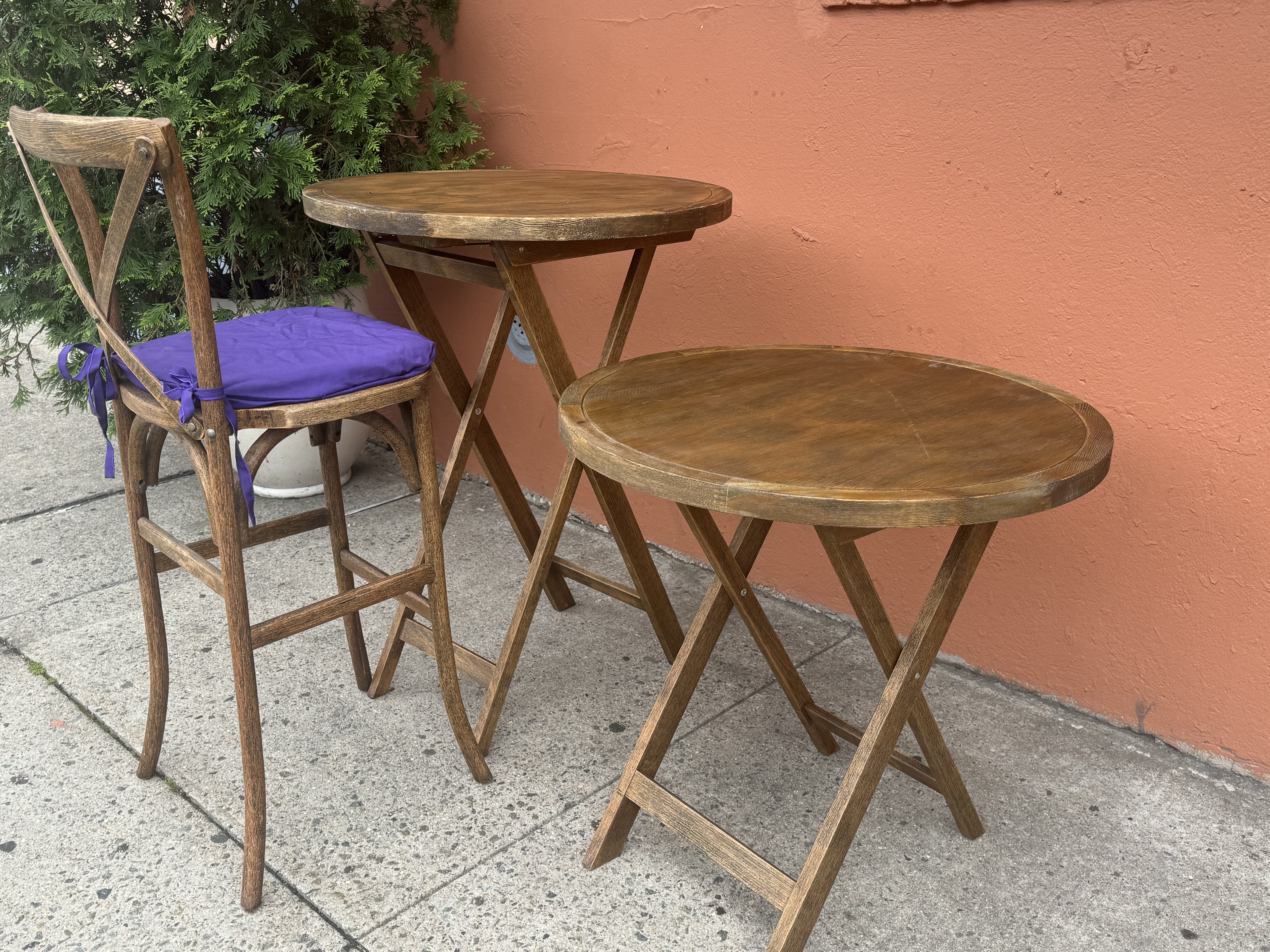 Round Farm Table 